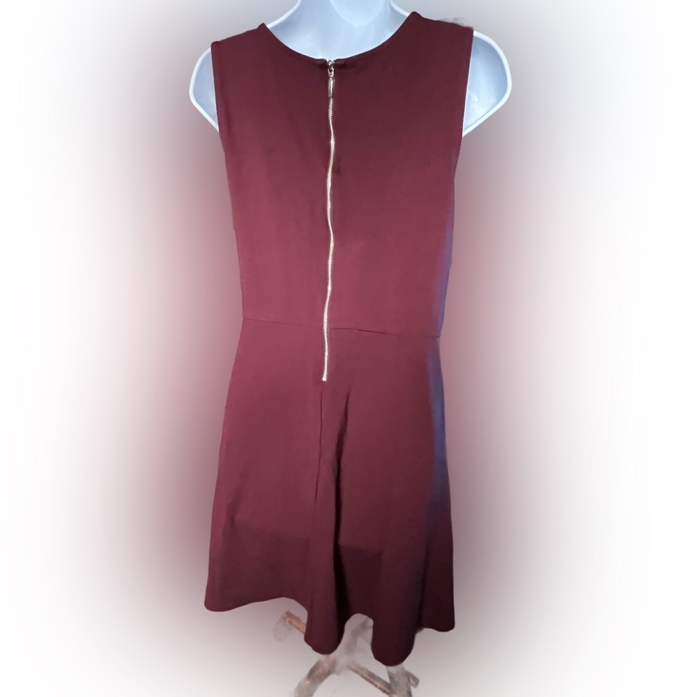 Maurices Sleeveless Zipper Pockets Plum Mini Dress Fit Flare A-Line - Picture 2 of 3